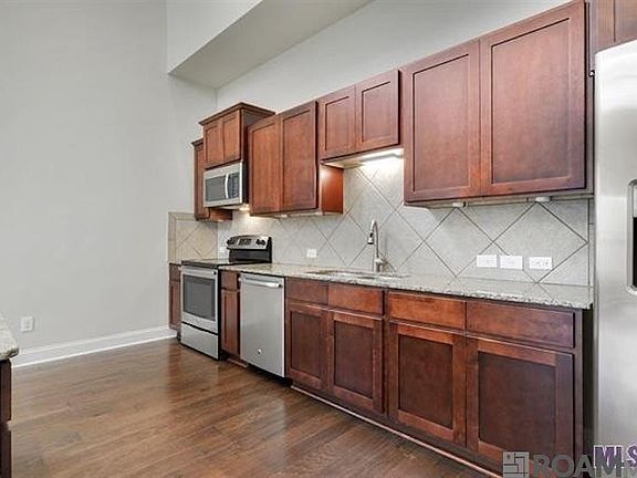 3rd image of 13869 Stonegate Ct