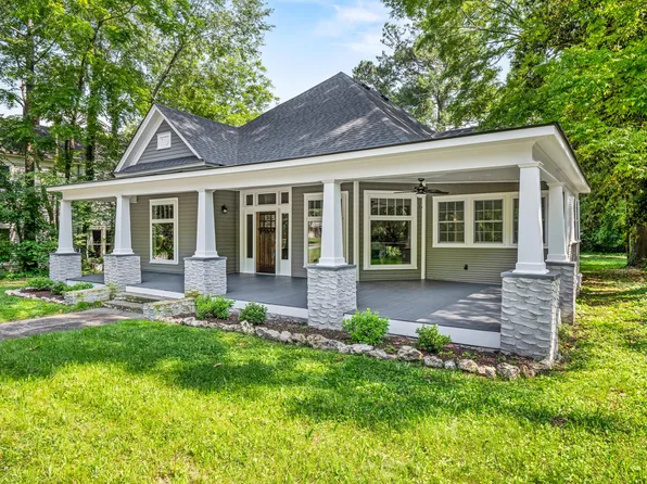 208 E Villanow St, La Fayette, GA 30728