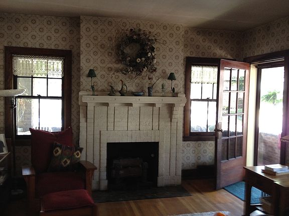 Gas fireplace in living room