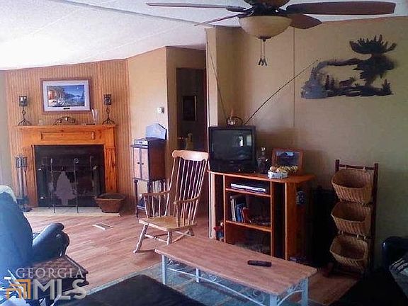 3rd image of 89 Hensley Dr