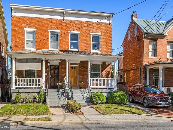 2nd image of 231 W South St