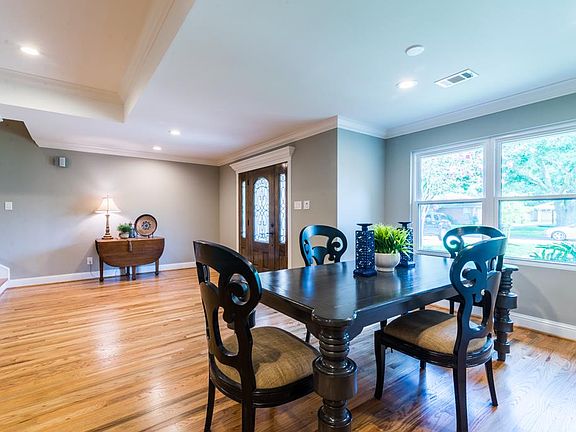 5th image of 4325 Stillbrooke Dr