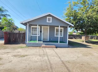 2327 Locust St, Selma, CA 93662