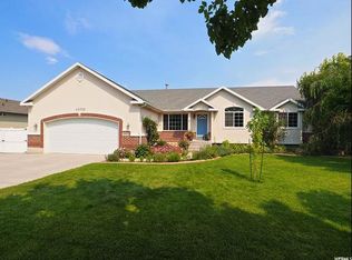 11723 S Country Crossing Rd, South Jordan, UT 84095