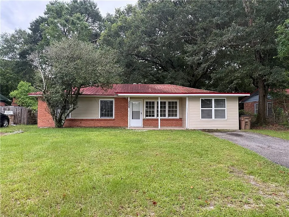 3009 Dodd Dr