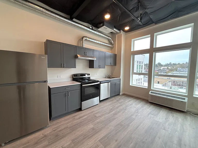 The Malt House Apartment Homes — Photo 11
