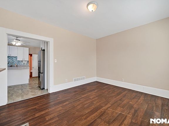 3rd image of 1855 W 58th St Unit 1