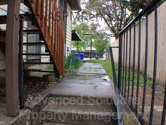 5th image of 3359 S Edison St #B