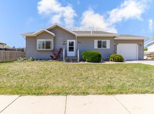 1279 Pennington St, Rapid City, SD 57703