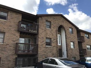 1161 Gillingham Rd #A1, Neenah, WI 54956