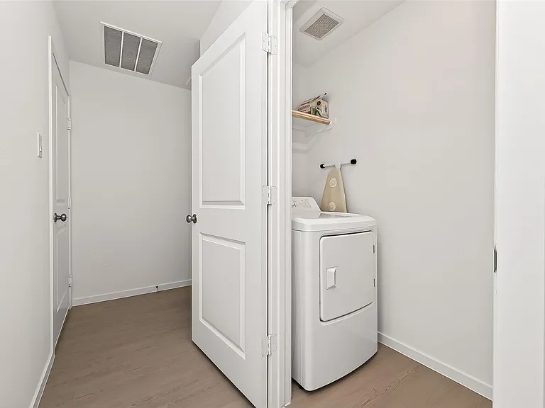6014 Sherman Lakes Dr — Photo 31