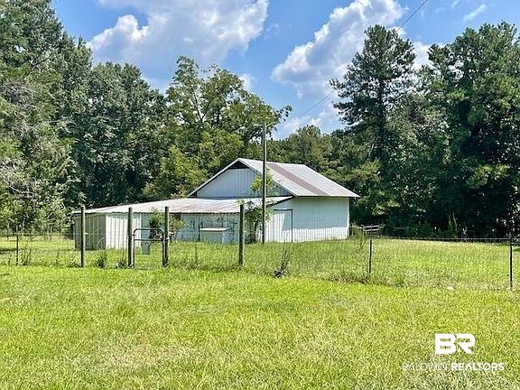 4th image of 71290 Ralph Gantt Rd