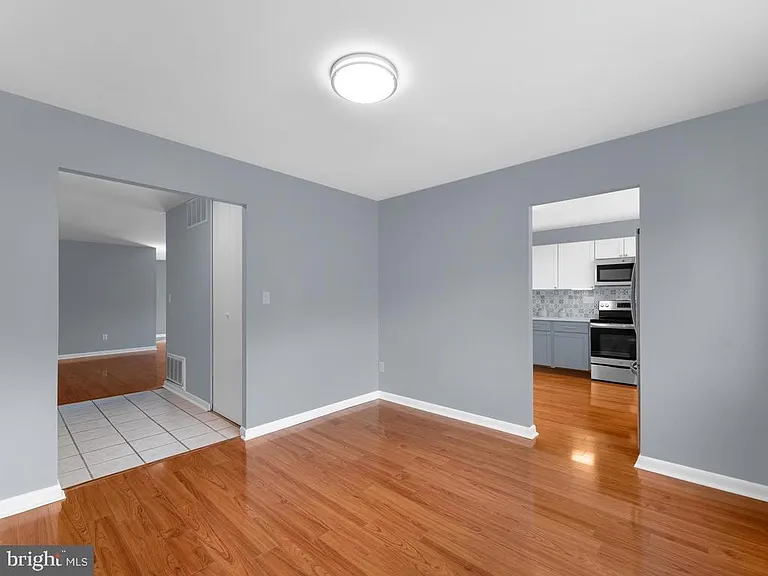7225 Fairbrook Rd — Photo 9