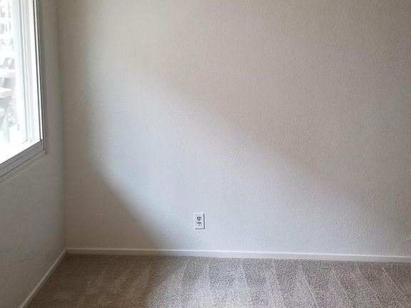 3rd image of 625 S Grevillea Ave APT 2