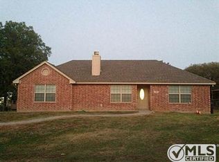 408 Grace St, Bridgeport, TX 76426