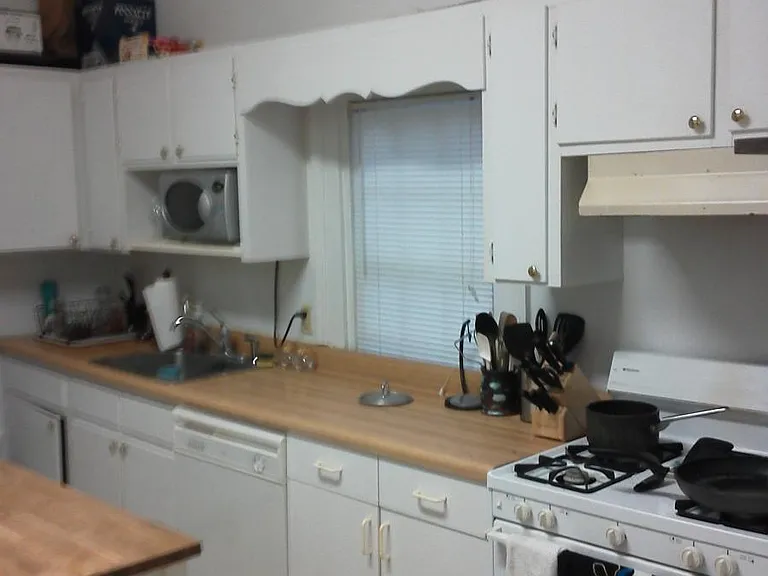 126 Indale Ave — Photo 7