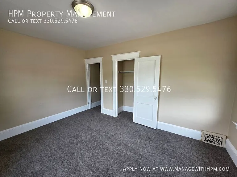 569 E Exchange St — Photo 6