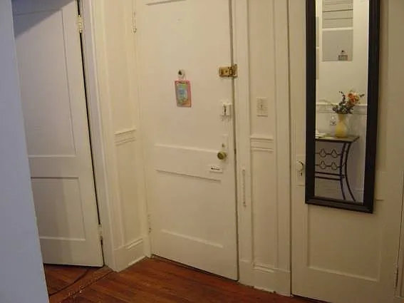 2 bed, 700 sqft, $2,800 — Photo 3