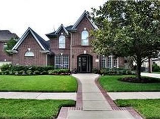 2138 Pecan Trail Dr, Richmond, TX 77406