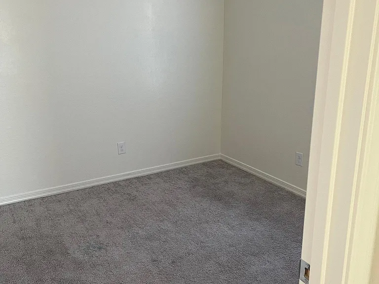 1008 W Nina Dr — Photo 21