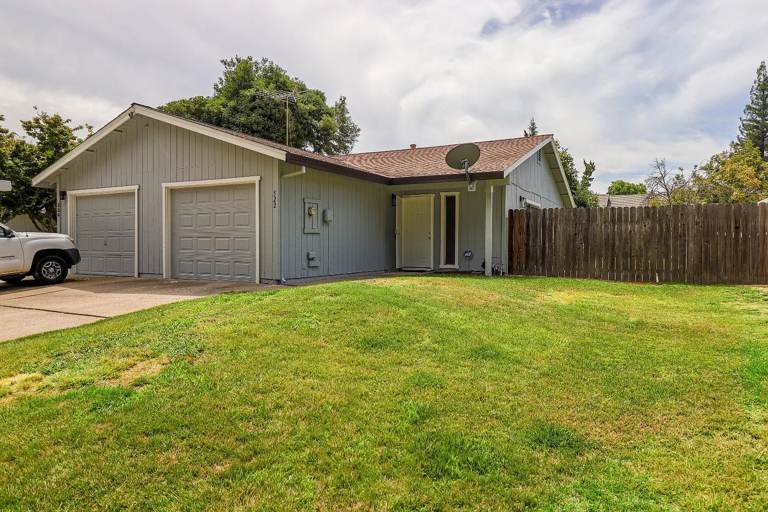 522 Rivergate Way photo 1