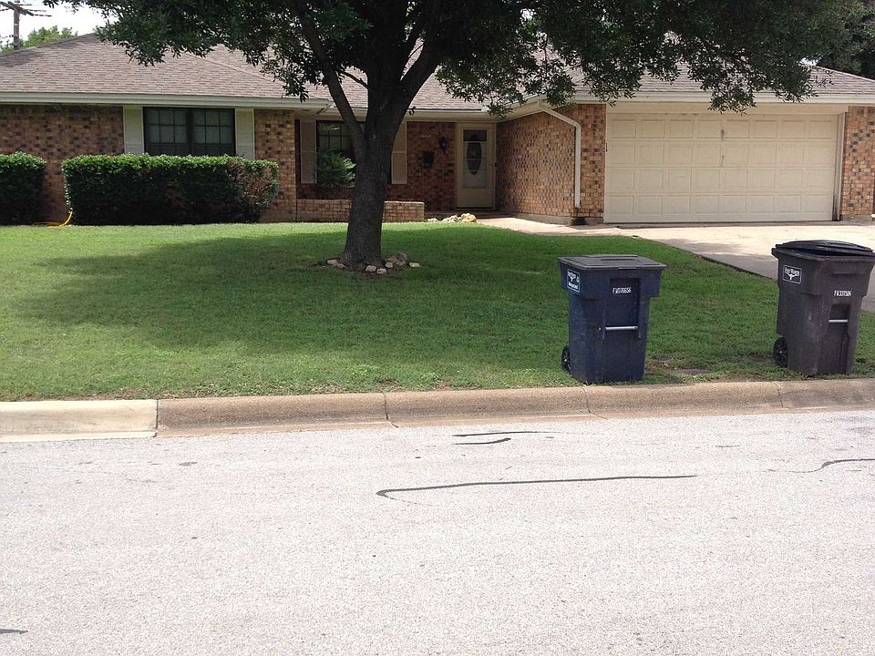 1st image of 1200 Marlborough Dr