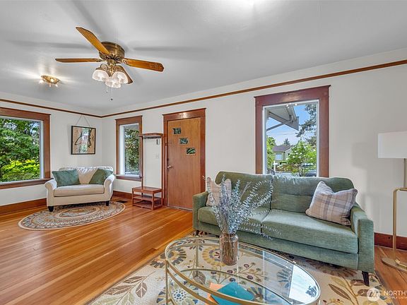 5th image of 3551 SW 99th Street