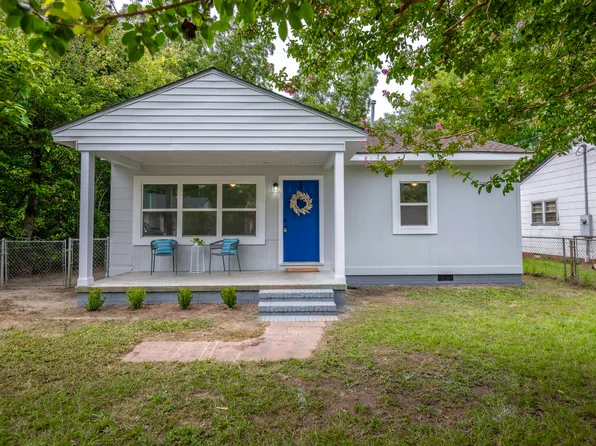 213 Gertrude St, Fayetteville, NC 28303