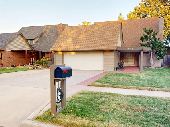 3102 Blue Sage Dr, Woodward, OK 73801