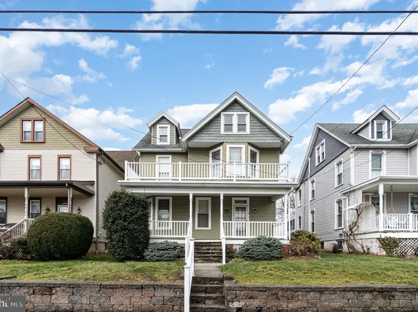 14 N 3rd St, New Freedom, PA 17349