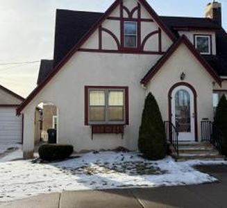 303 E Lafayette St, Mankato, MN, 56001