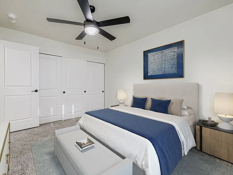 Beautifully Renovated 1 & 2 Bedroom Apartments in Lynnwood! — Photo 35