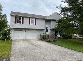 18 Sawgrass Ave, Felton, PA 17322