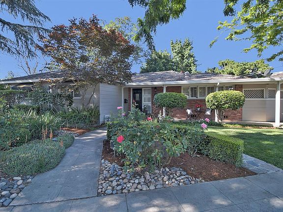 3rd image of 1600 Patio Dr
