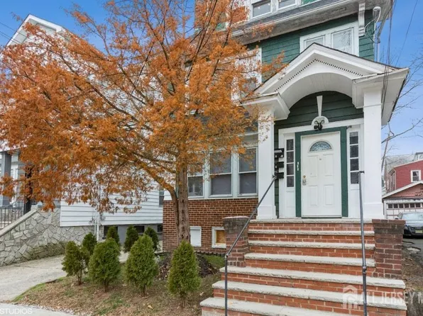 65 Poe Ave, Newark, NJ 07106