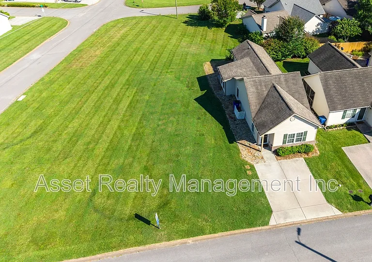 5532 Libby Way — Photo 5