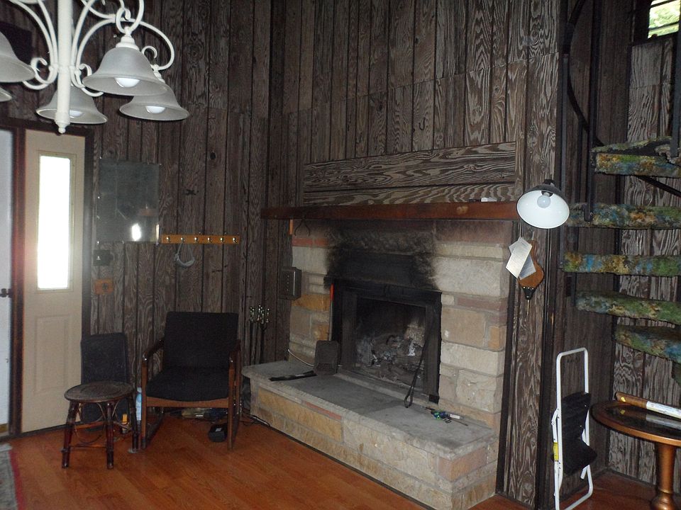 2nd image of 46 Griffith Rd