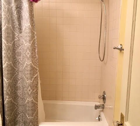2nd image of 3912 Thomas Ave