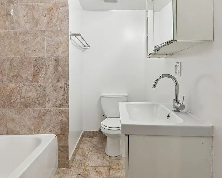 3412 Spring Partners LP — Photo 171