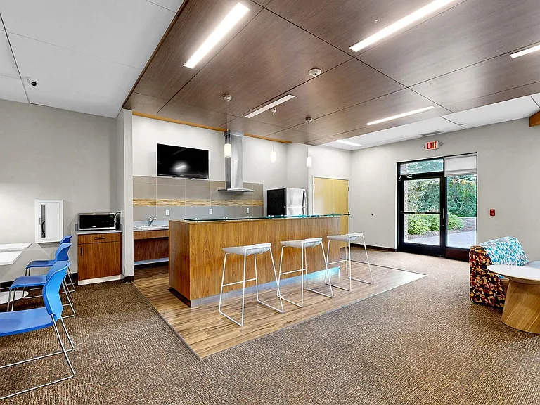 Terra Pointe Apartments — Photo 18