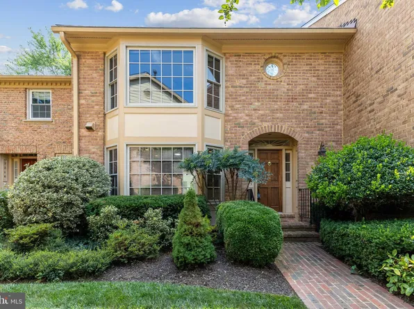 7314 Aynsley Ln, Mc Lean, VA 22102