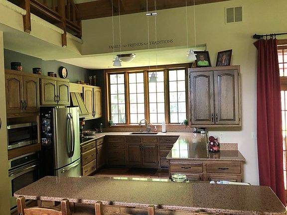 4th image of 150970 Fern Ln