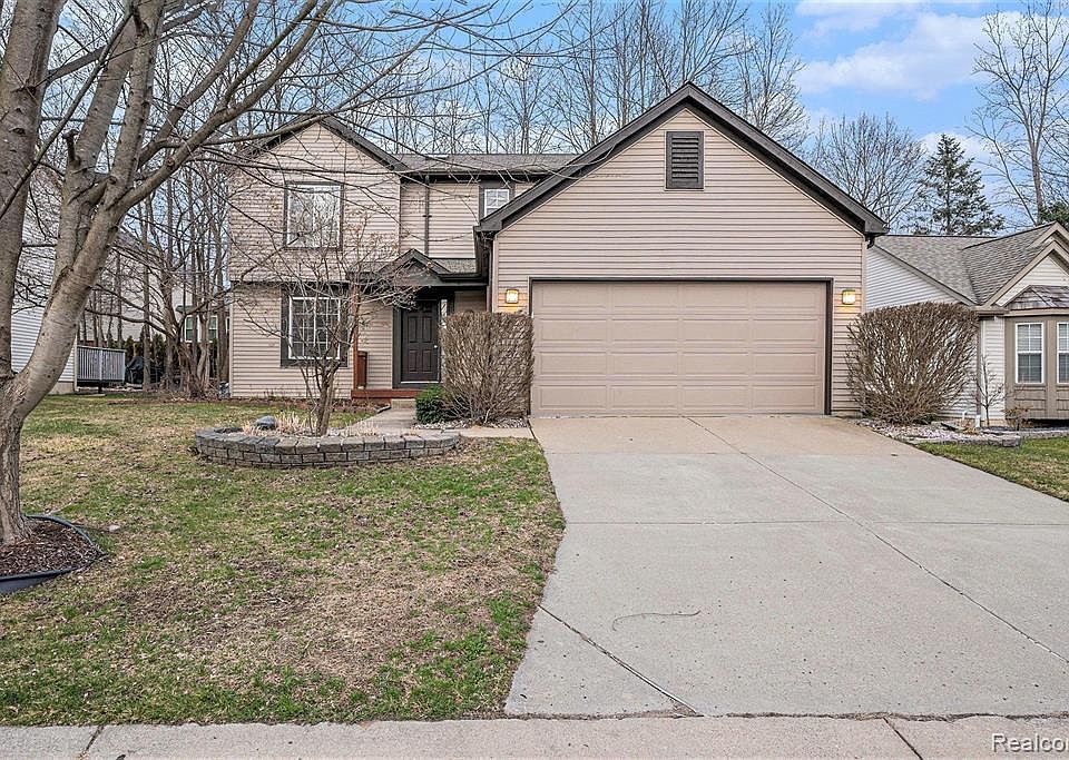 5764 Shannon Ln, Clarkston, MI 48348 Zillow
