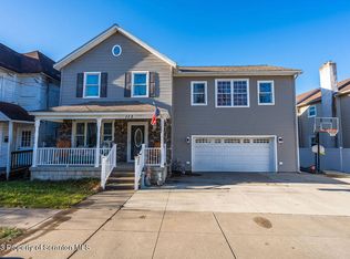 113 Birkett St, Carbondale, PA