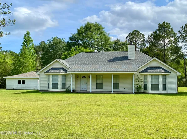 7 Hummingbird Ln, Carriere, MS 39426