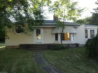 6720 S Dewey Rd, Amherst, OH 44001