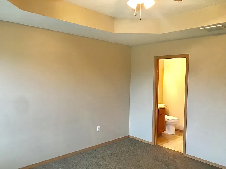 606A W Kimberly Ct — Photo 6