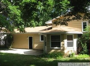 1297 108th Ave NW, Coon Rapids, MN 55433