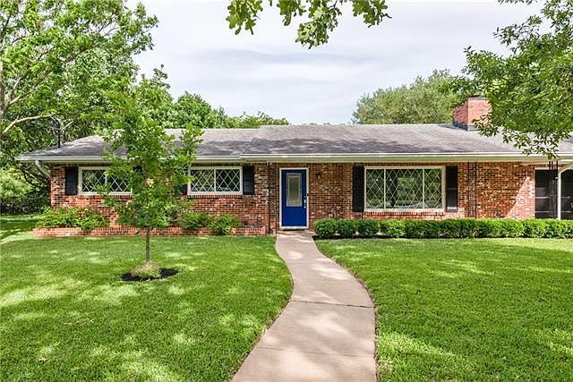 1st image of 5709 Parkwood Dr
