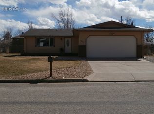 1004 Knobcone Pl, Loveland, CO 80538